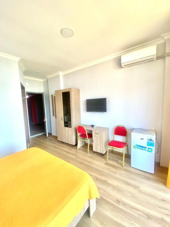 Mimino Aparthotel Batumi Kültér fotó