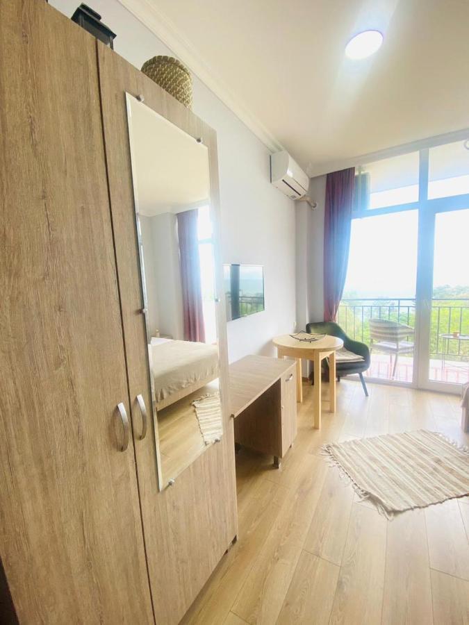 Mimino Aparthotel Batumi Kültér fotó