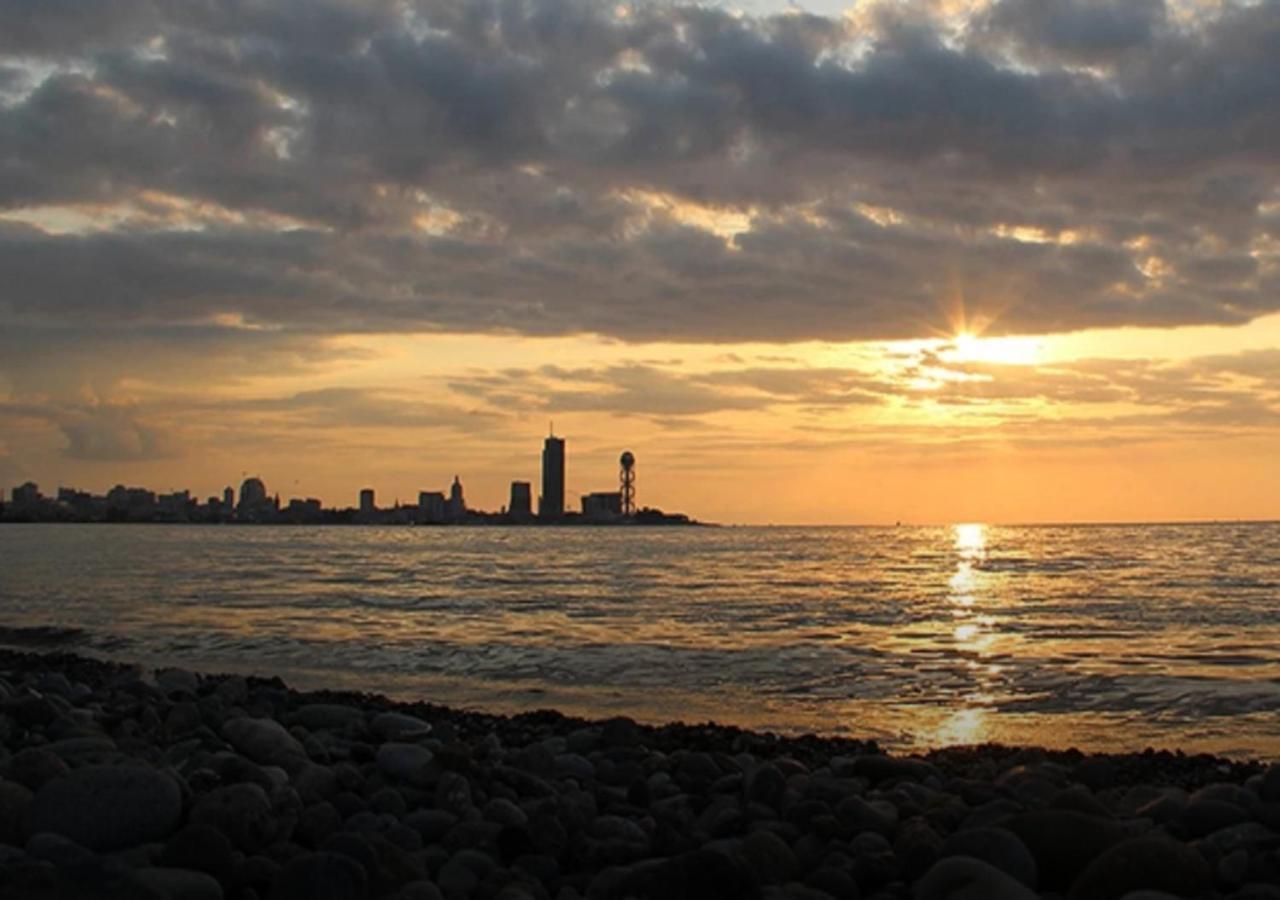 Mimino Aparthotel Batumi Kültér fotó
